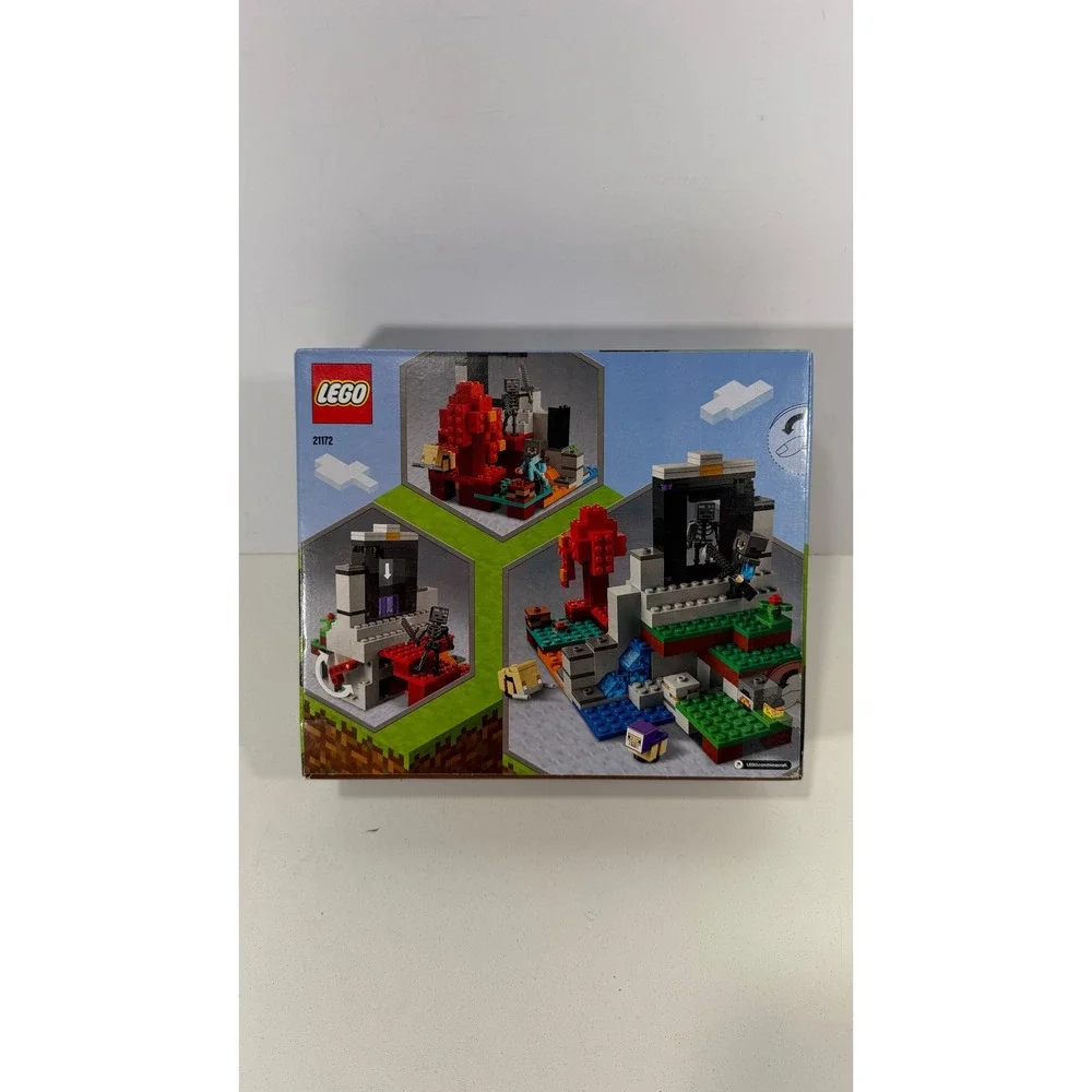 LEGO Minecraft The Ruined Portal 21172 Building Set 316 Pieces Steve Wither NEW
